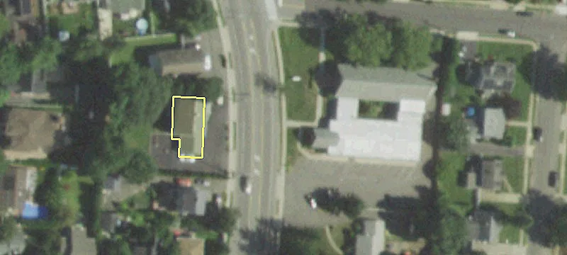 Jackson Ave