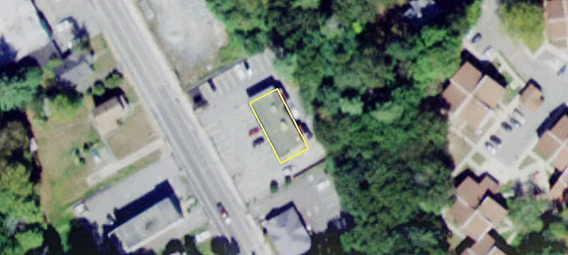 290 Main St