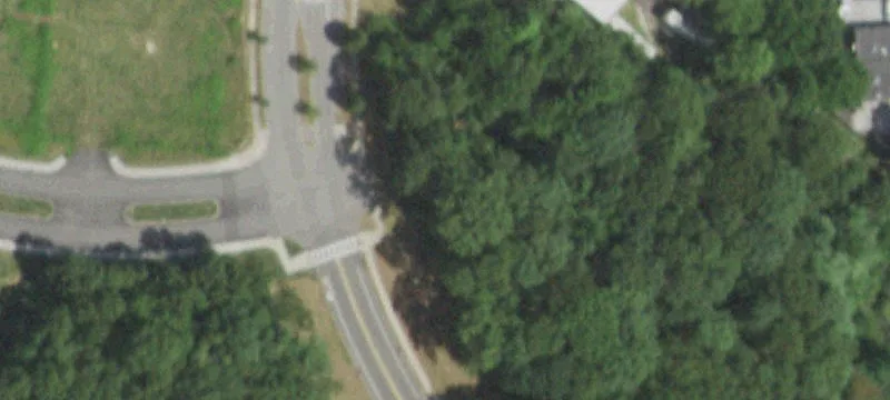 Middle Country Rd