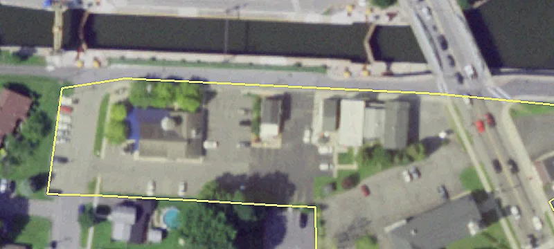 25 Water St