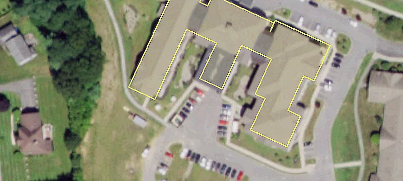 394 Church St, Unit 402