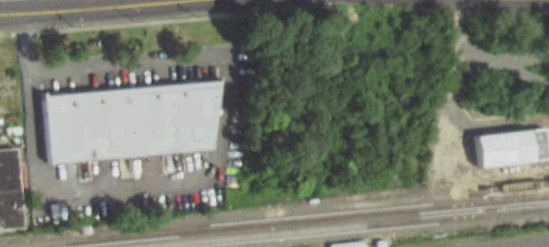 Johnson Ave