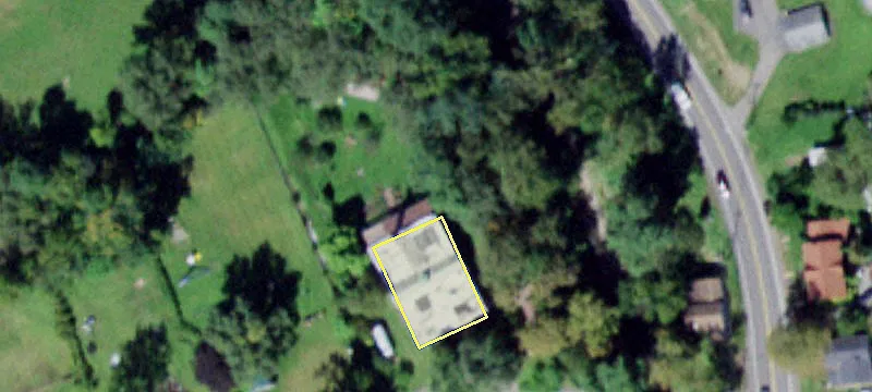 2011 Maple St