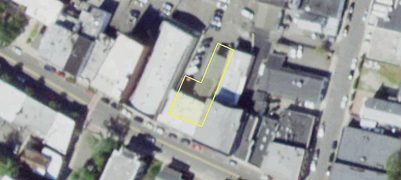 86-90 Lafayette Ave