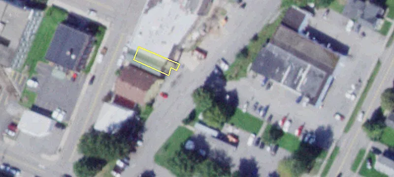 Montezuma St