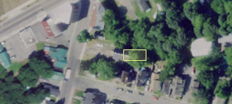 352 High St