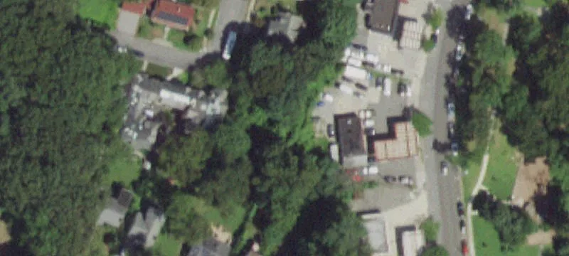 151 Wolfs Ln