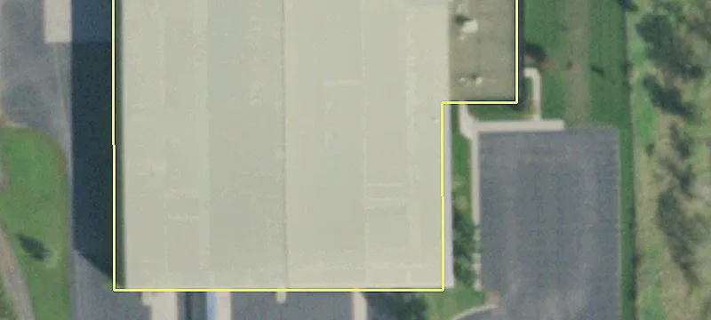 1635 Cmns Pkwy