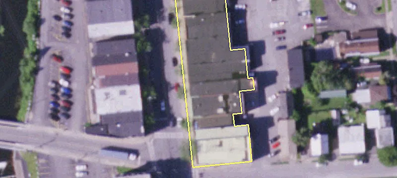 63 Main St