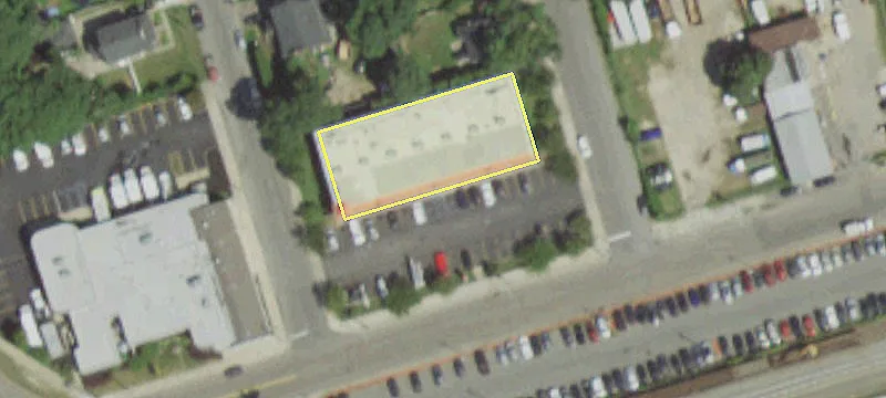 301 Merritt Ave