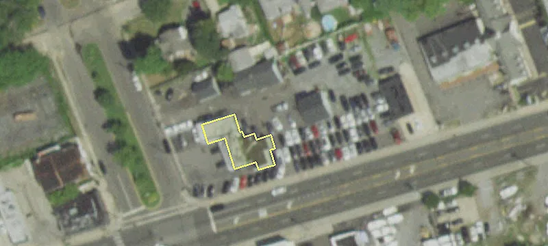 1209 Montauk Hwy