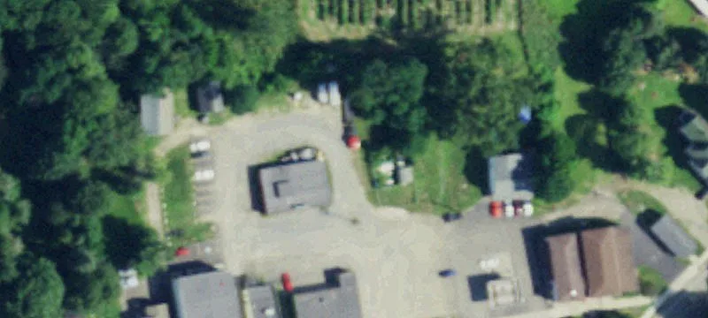 17 12th Main St