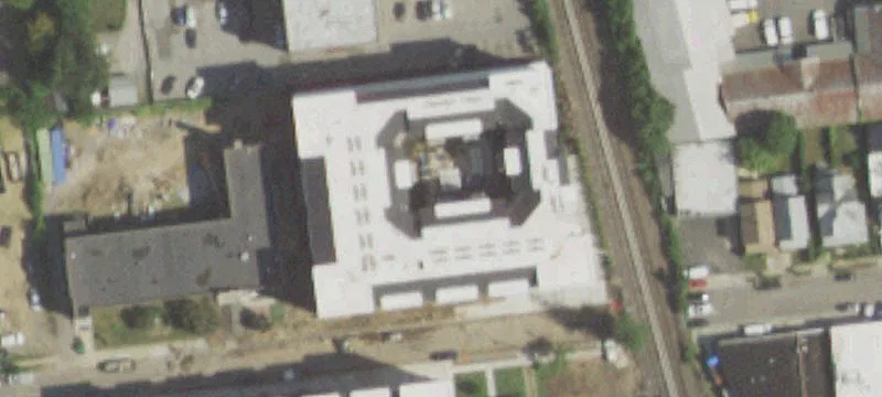 120 Searing Ave