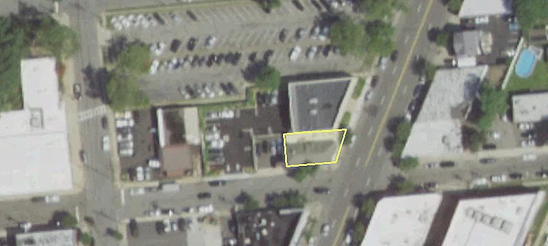 517 Broadway