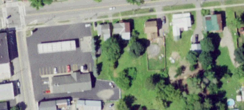 422 Main St