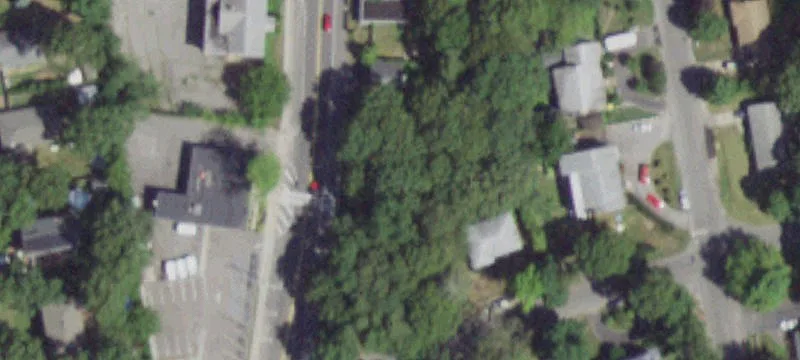 Mastic Rd