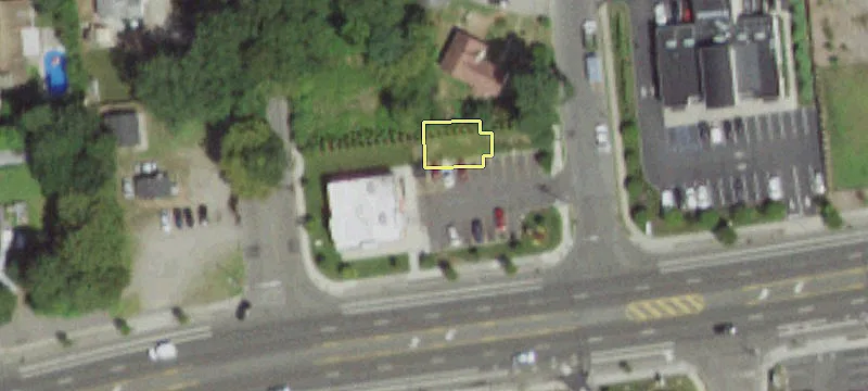 1327 Middle Country Rd