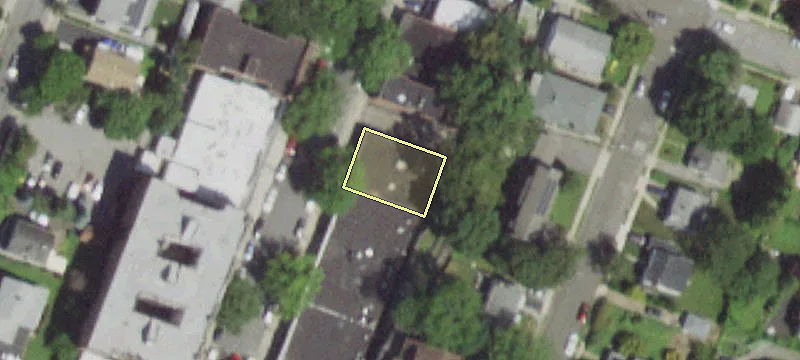 146 5th Ave