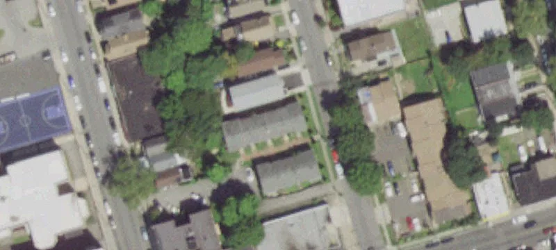 462 4th Ave