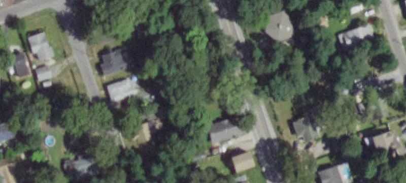 4 Whittier Dr