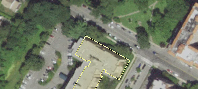 35 Chatsworth Ave, Unit PI17
