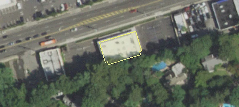 1024 Northern Blvd