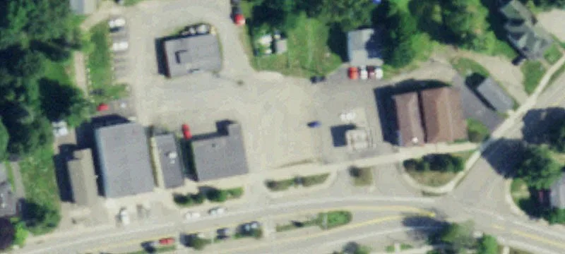 13 Main St