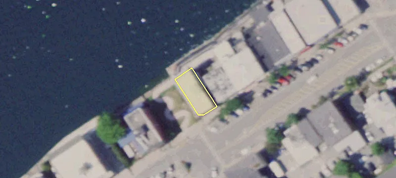 538 Riverside Dr