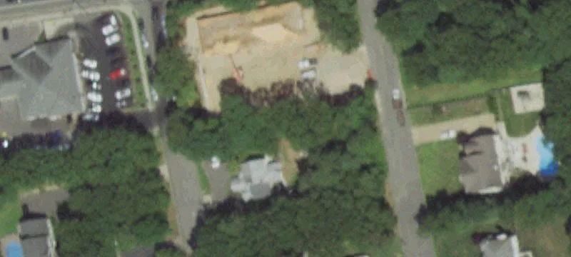 464 Rte 25a