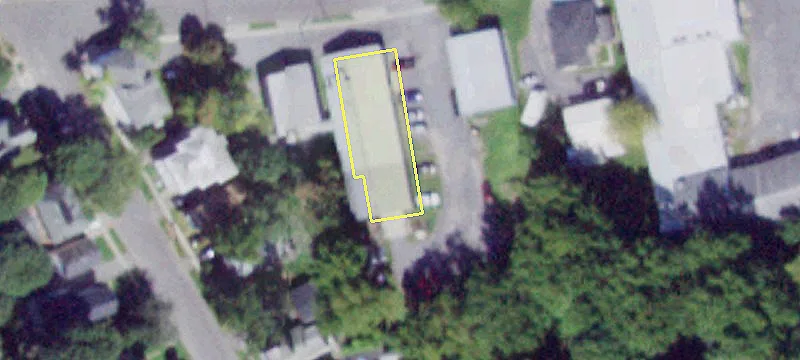 122 Clark St
