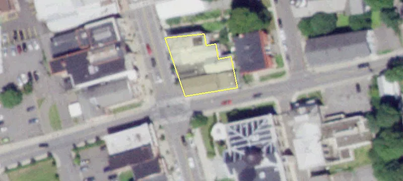 332 Main St