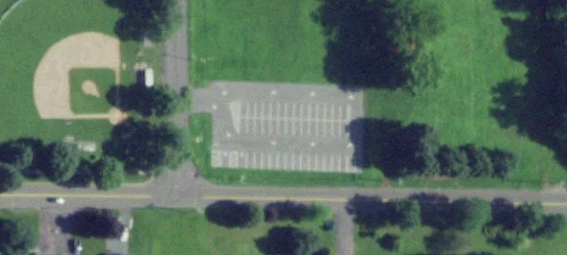 Maple Ave