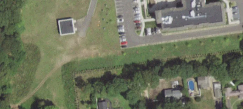 130-132 Lk Ave