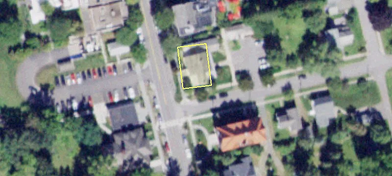 379 Main St
