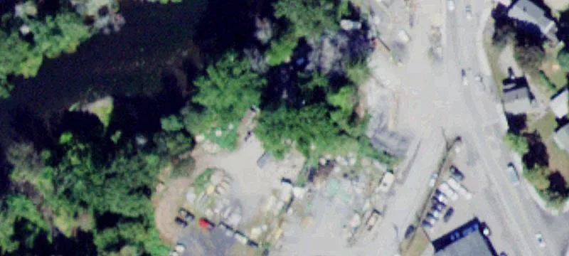 10 Maple Ave