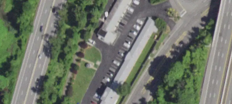 560 Saw Ml Riv Rd