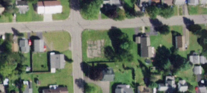 1008 Carrie Ave