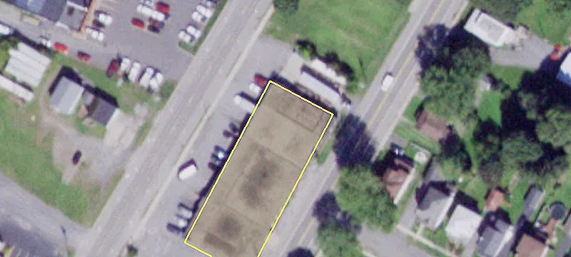 2728 Erie Dr