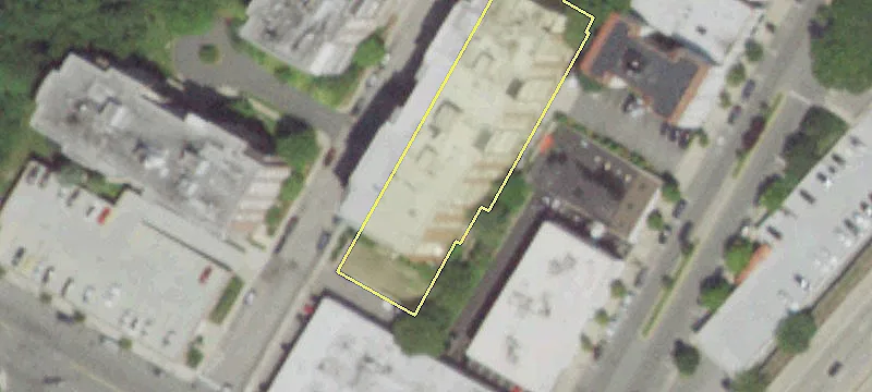 2 Washington Sq1om11