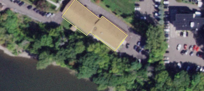 270 Riverside Dr