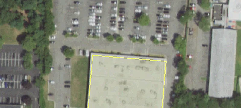 60 Vanderbilt Motor Pkwy
