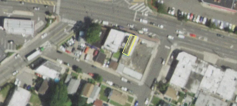 553 Hempstead Tpke