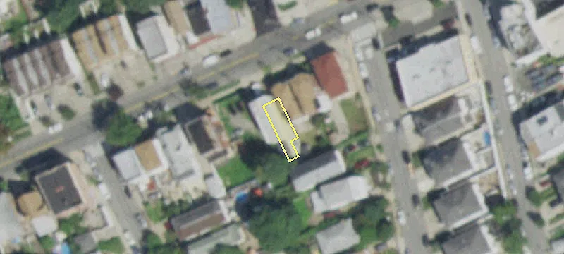 144 Mcclean Ave