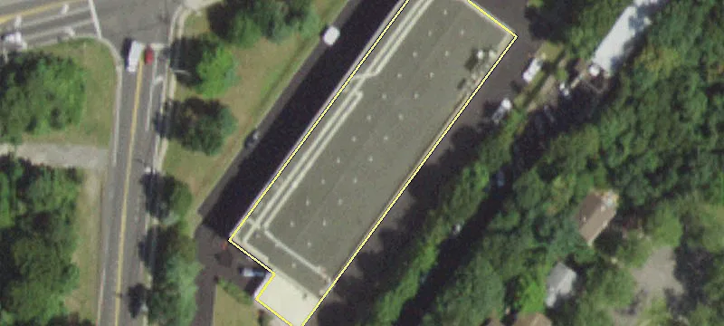 400 Ft Salonga Rd