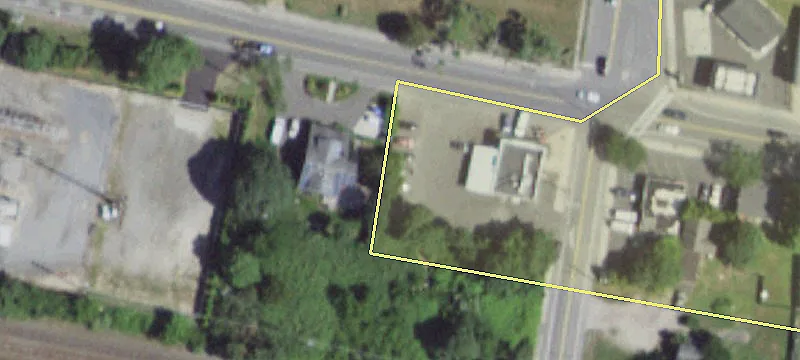525 Montauk Hwy