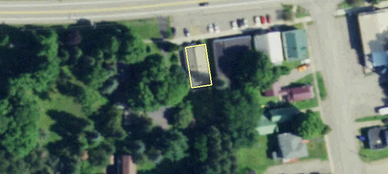 24 Main St