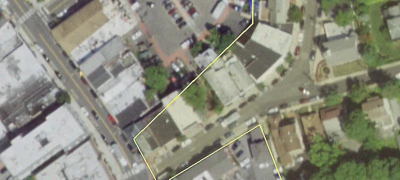 Main St