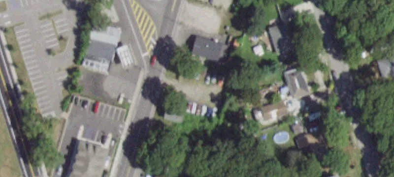 Mastic Rd