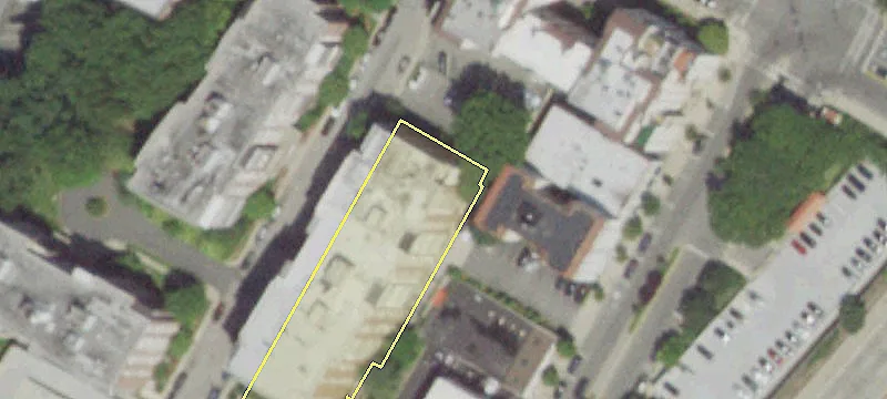2 Washington Sq1om9