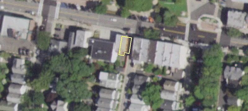 94 Main St